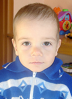 Максим Фролов, 11 лет, ретинобластома – злокачественная опухоль сетчатки обоих глаз, требуется лечение в онкологическом центре Мемориал Слоан-Кеттеринг (Нью-Йорк, США), <nobr>101,424.00 USD</nobr>